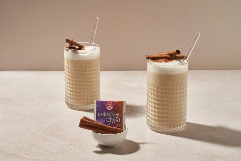 Iced Chai Latte: Bautura pentru zile fierbinti